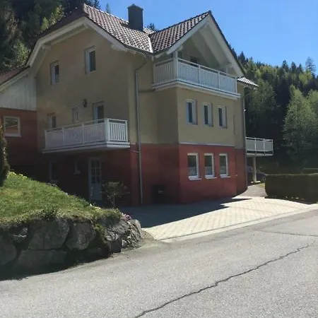 Zangl Apartment